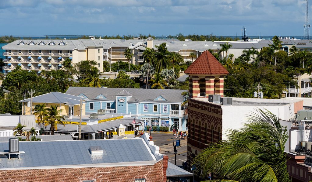 Le coin de Front Street et Duval Street, à Key West